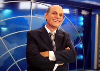 Ricardo Boechat, jornalista, morre aos 66 anos em queda de helicóptero em SP