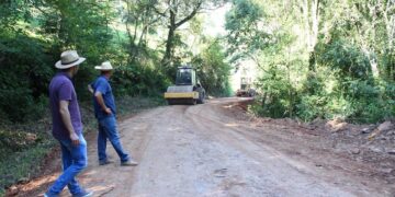 Prefeito de Nova Alvorada visita algumas obras