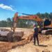 ENCANTADO | Com incentivo da Administração começam as obras para granja de postura em Linha Chiquinha