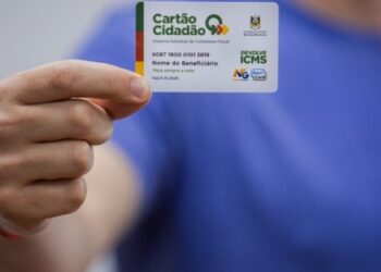 Mais de 150 mil famílias ainda não retiraram o Cartão Cidadão