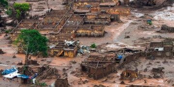 Autoridades alertam para “alto risco” de rompimento de barragem em Minas