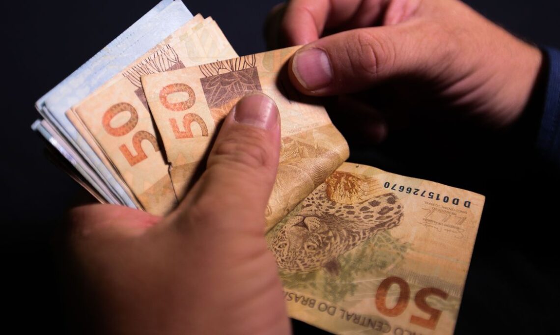 INSS aumenta valor de benefício a partir deste mês; veja quem recebe