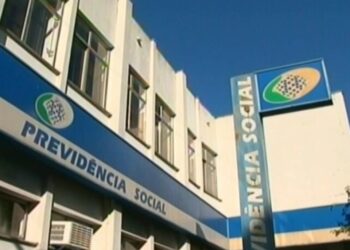 Aposentados do INSS que têm mais de R$ 72,7 mil a receber podem entrar na lista de precatórios até abril