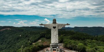 ENCANTADO | Cristo Protetor deve ser entregue à comunidade no fim do ano