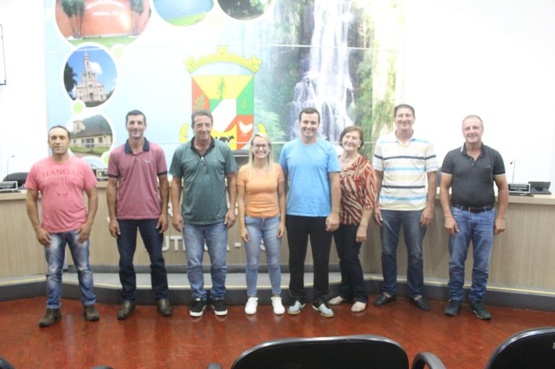 Aprovados projetos do Executivo na primeira sessão do ano em Putinga