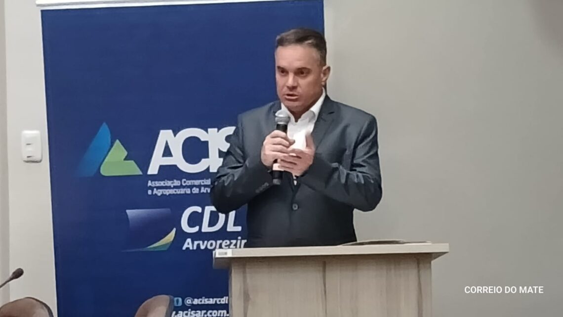 Jardel Dall´Agnol toma posse como Presidente da Acisar/CDL