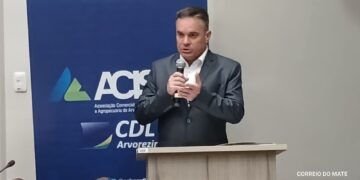 Jardel Dall´Agnol toma posse como Presidente da Acisar/CDL