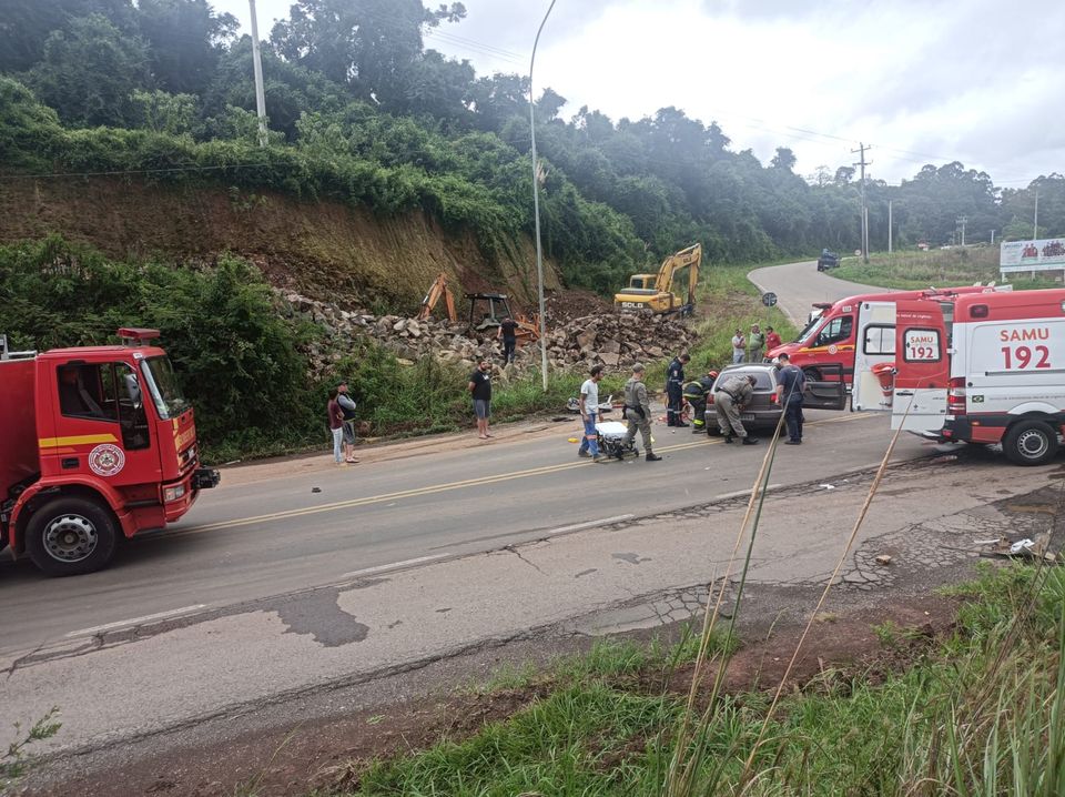 GUAPORÉ | Colisão no trevo da Linha Quinta Pinheiro Machado deixa feridos na ERS-129
