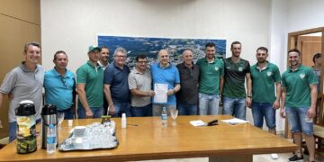Deputado Dirceu Franciscon esteve em Arvorezinha