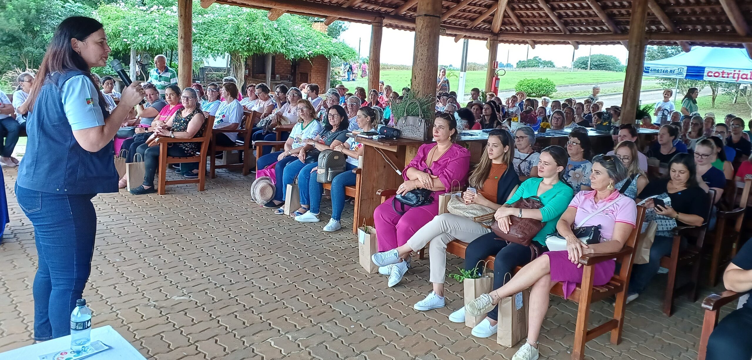 Sucesso de público marca a terceira edição do Chá no Horto