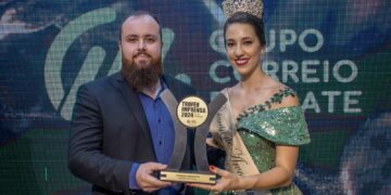 TROFÉU IMPRENSA 2024 | Henrique Ongaratto homenageado com o destaque profissional