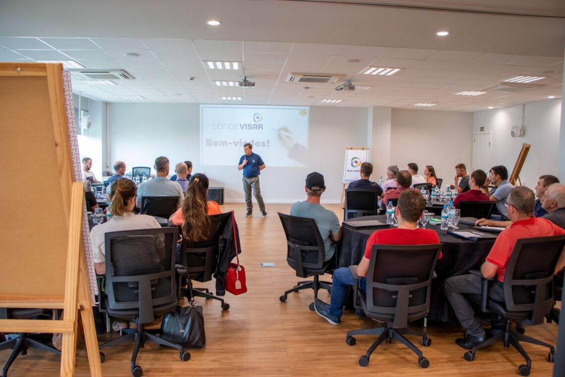 Associados e Supervisores iniciam curso de Liderança