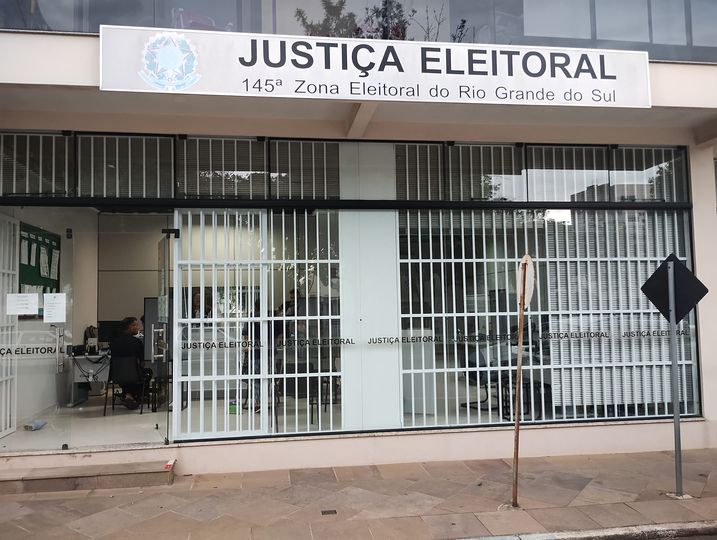 Prazo para regularizar o título de eleitor é prorrogado .