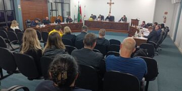 GUAPORÉ | Hospital e Associação Amigos de Santa Rita beneficiados com aprovação de projetos na 16ª sessão ordinária