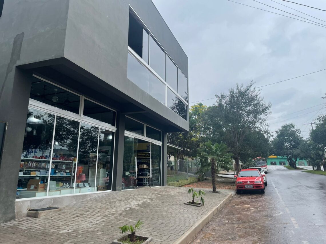 Espumoso | Instalart em novo endereço