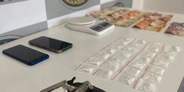 GUAPORÉ | Jovens são presos por tráfico de drogas pela Brigada Militar