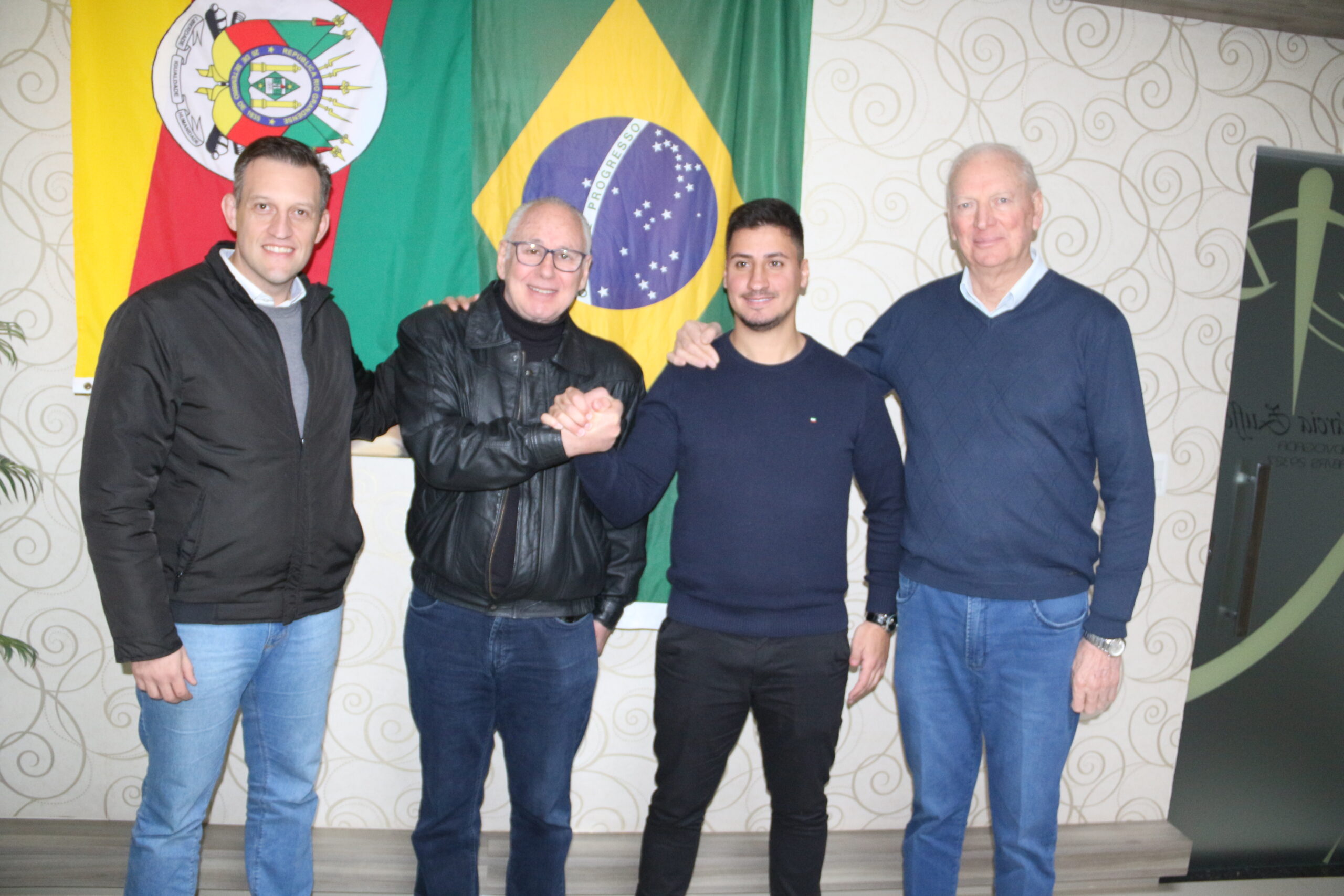 Progressistas apresentaram seus pré-candidatos à prefeitura de Espumoso