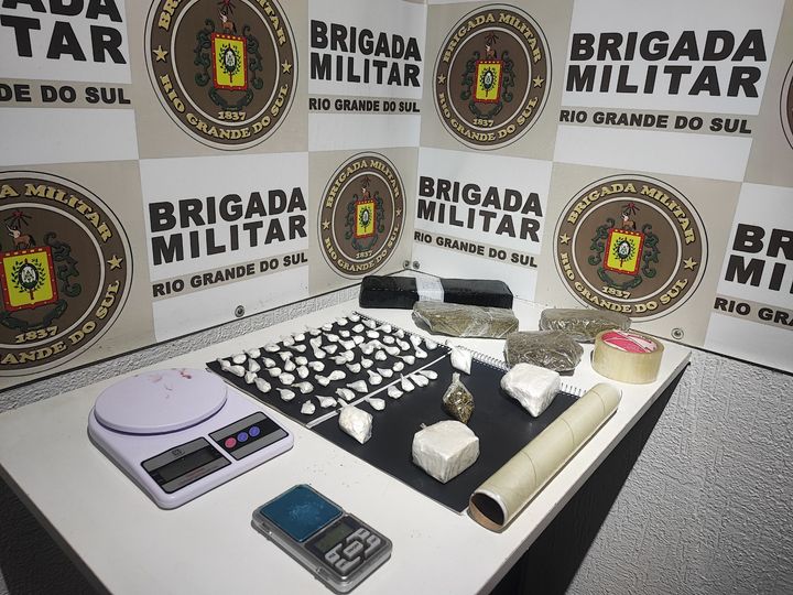 SERAFINA CORRÊA | Brigada Militar prende casal por tráfico de drogas