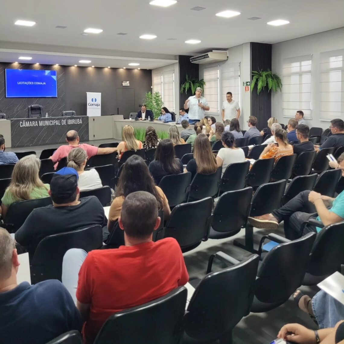 Representantes de Campos Borges participam de reunião do Comaja em Ibirubá