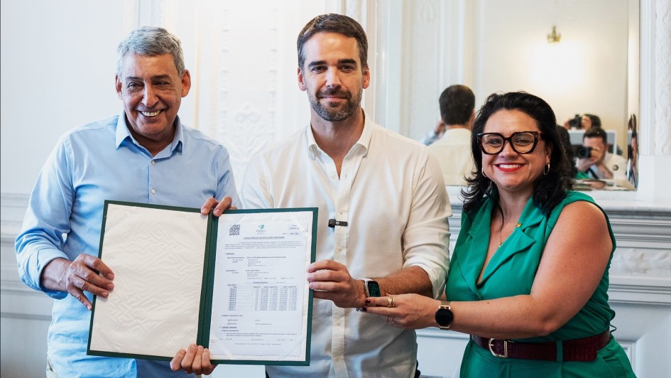 Governo entrega Licença Prévia e de Instalação Unificadas para reestruturação do Dique da Fiergs