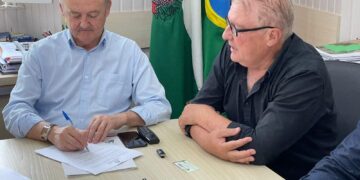 Administração Municipal assina contrato para construção da ponte entre Anta Gorda e Guaporé