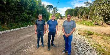 ARVOREZINHA | Pavimentação asfáltica em direção à Barro Preto