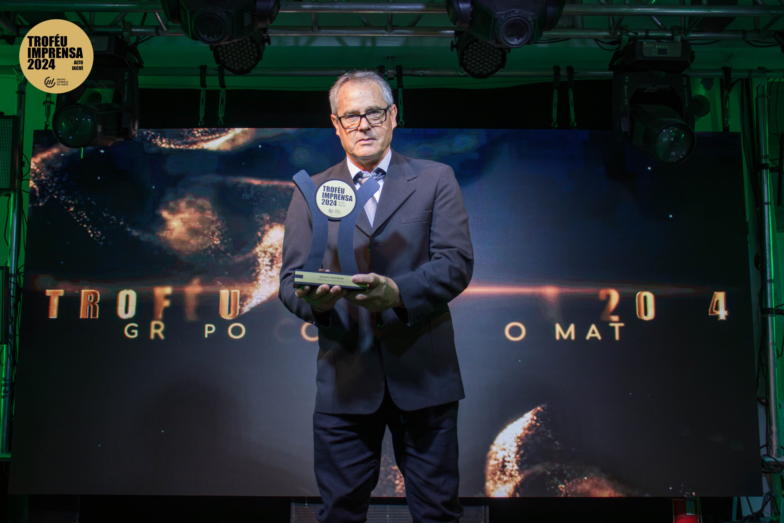 Silmar Demaman recebe o Troféu Imprensa como personalidade destaque em 2024