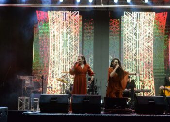 Cantoras Sá Biá e Carol Nascimento tem bom desempenho em festival gaúcho dos campeões