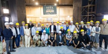 Leite anuncia conclusão do Teatro Italiano do Multipalco para 27 de março de 2025