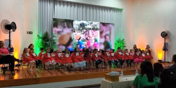 Realizada a Formatura da Escola Infantil Toca dos Tocos de Campos Borges