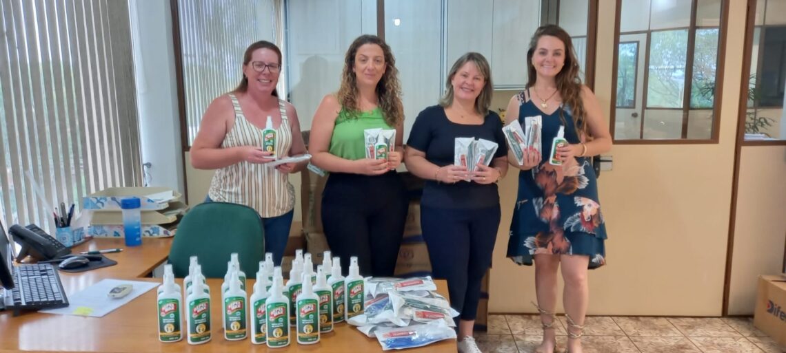 Secretarias de Saúde e Educação de Espumoso organizam kits de saúde e bem-estar para alunos da rede municipal