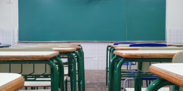 Imers: uns comemoram, outros questionam resultados