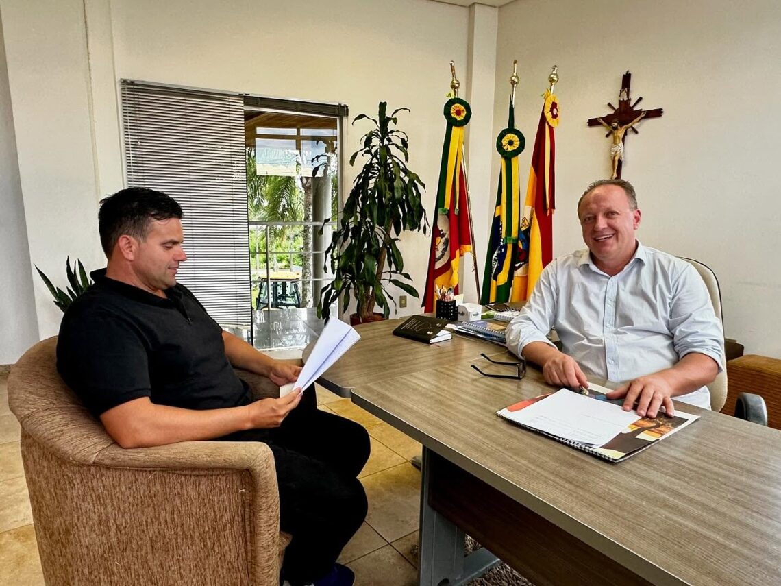 Veja quem segue no governo Clóvis e Dani em Arvorezinha no