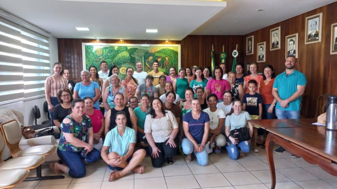Dia Internacional da Mulher em Ilópolis elegerá a “Mulher do Ano”