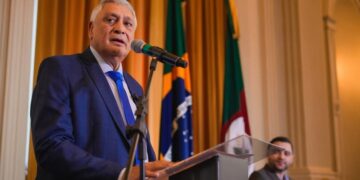 Adolfo Brito assume como governador do Estado em exercício
