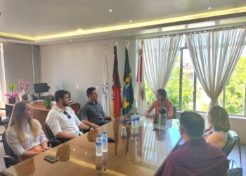 IBIRUBÁ | Prefeita Jaqueline Brignoni Winsch recebe nova diretoria da OAB