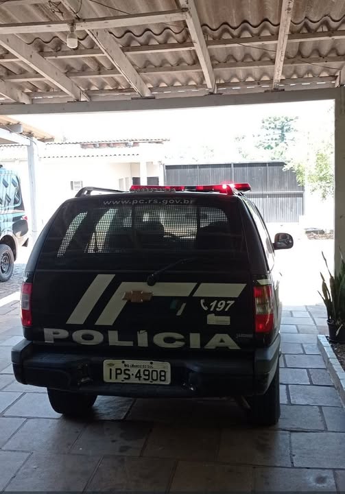 GUAPORÉ | Polícia Civil efetua prisão de dois foragidos da Justiça