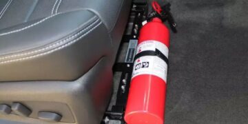 Lei que retoma a obrigatoriedade do extintor de incêndio em automóveis poderá ser votada no senado
