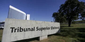 Eleitores que não votaram no 2º turno têm até terça para justificar