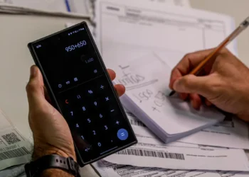Inflação calculada pelo INPC fica estável em janeiro
