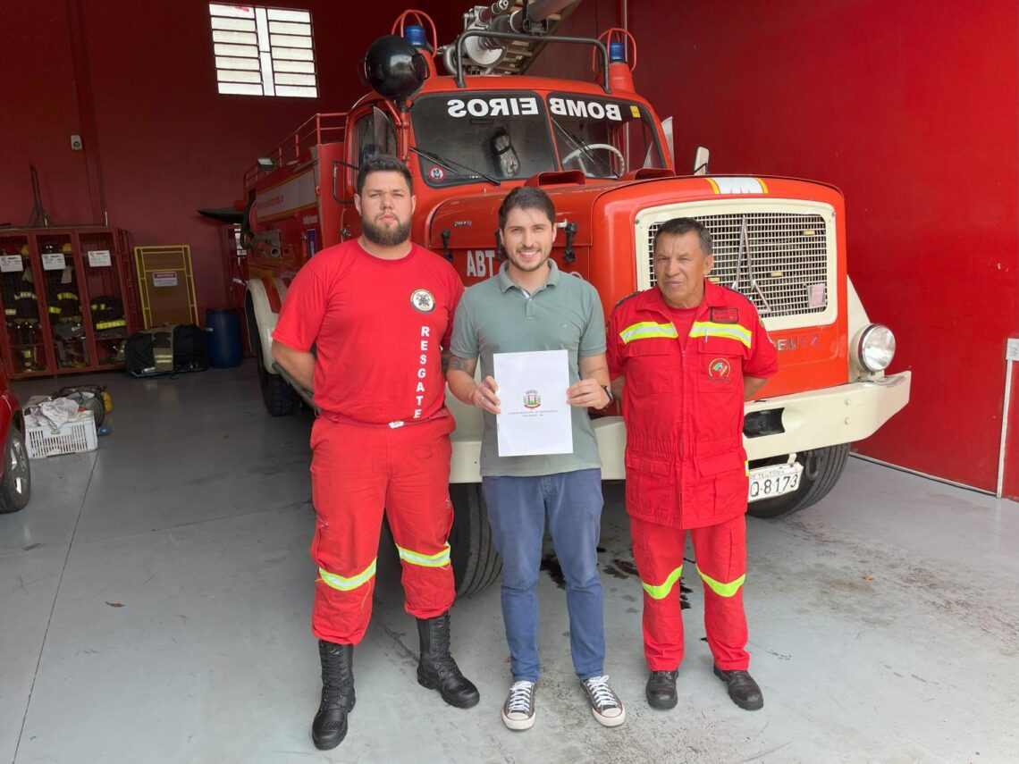 Vereador Eduardo Signor participa de reunião sobre Bombeiros Voluntários 