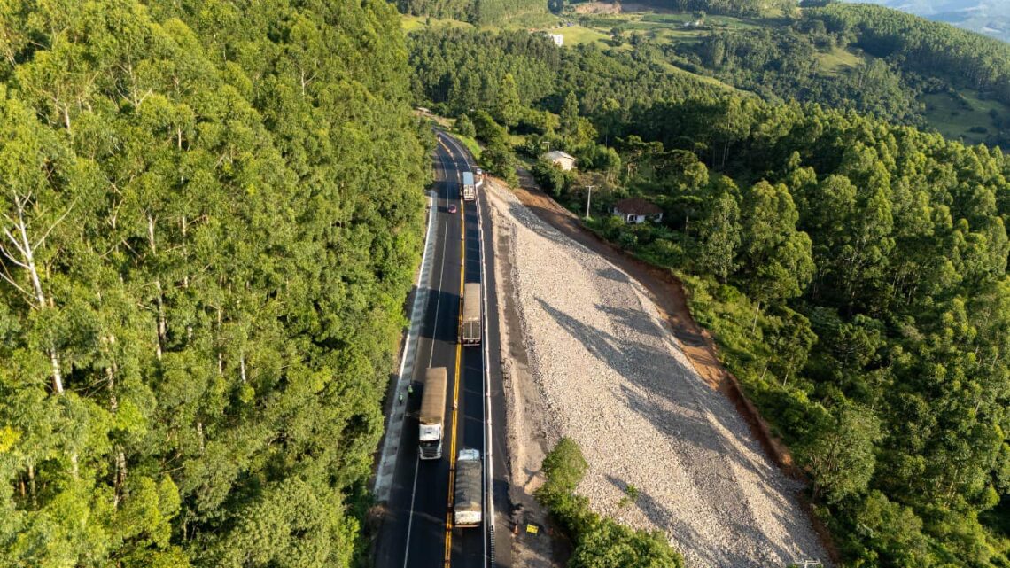 CCR ViaSul conclui obras de recuperação em trecho da BR-386, em Pouso Novo (RS)
