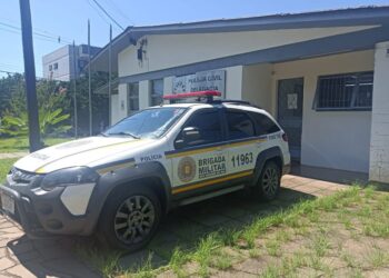 GUAPORÉ | Mulher é presa pela Brigada Militar após esfaquear companheiro