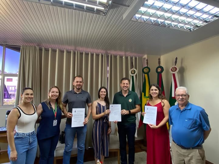ENCANTADO | Administração Municipal nomeou, três novos professores para a Rede Municipal de Ensino
