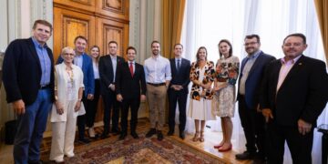 Governador se reúne com representantes da Itália para tratar da celebração dos 150 anos da imigração e de novas parcerias