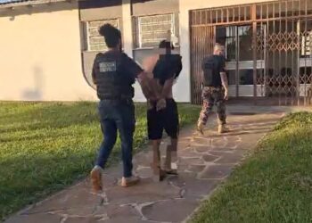 ILÓPOLIS | Cumprimento de mandado de busca e apreensão e mandado de prisão