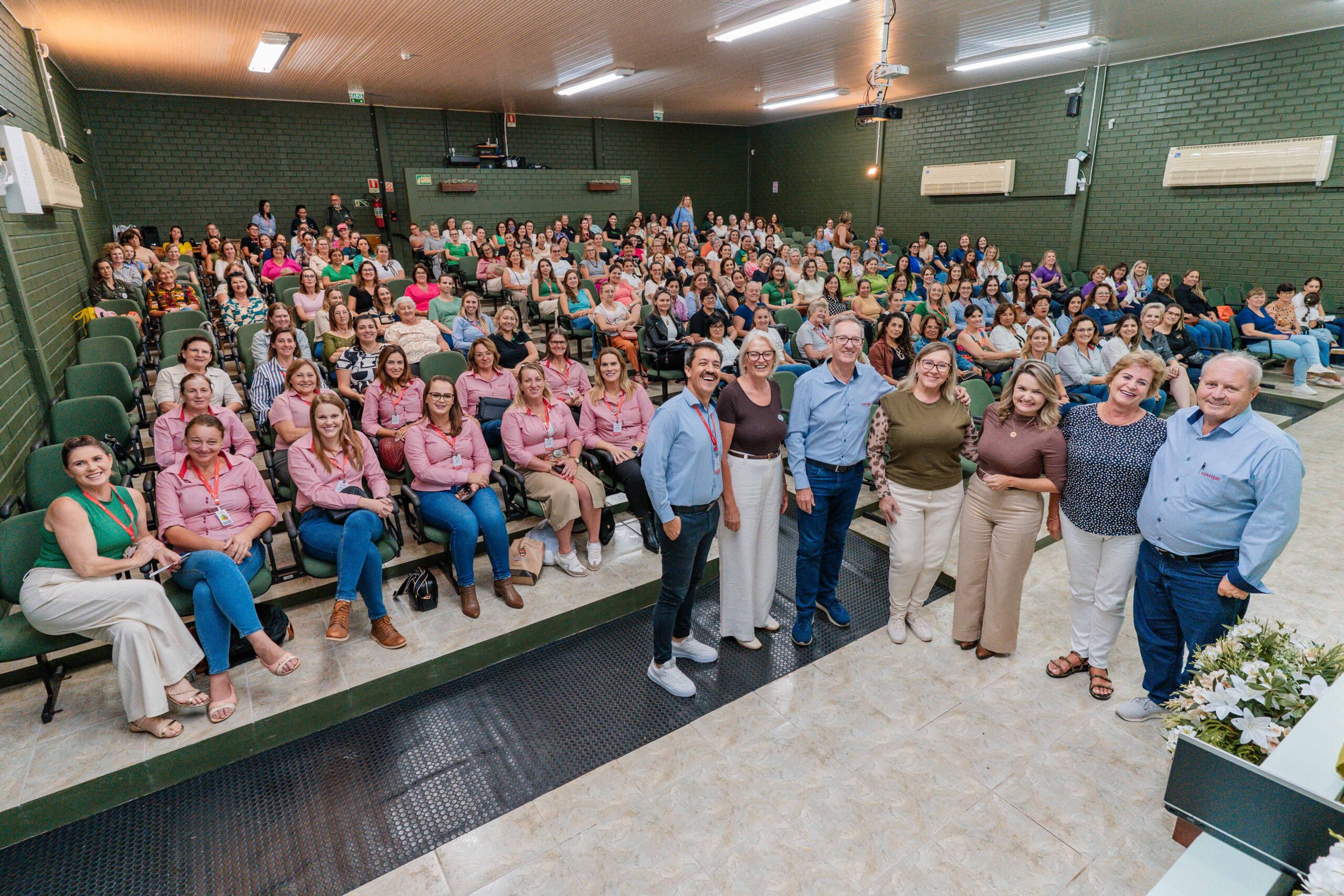 Conhecimento é chave para ampliar espaço da mulher no agro, afirma consultora