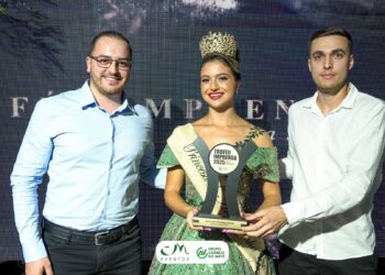 Realizart Personalizados recebeu Destaque Empresarial no Troféu Imprensa 2025