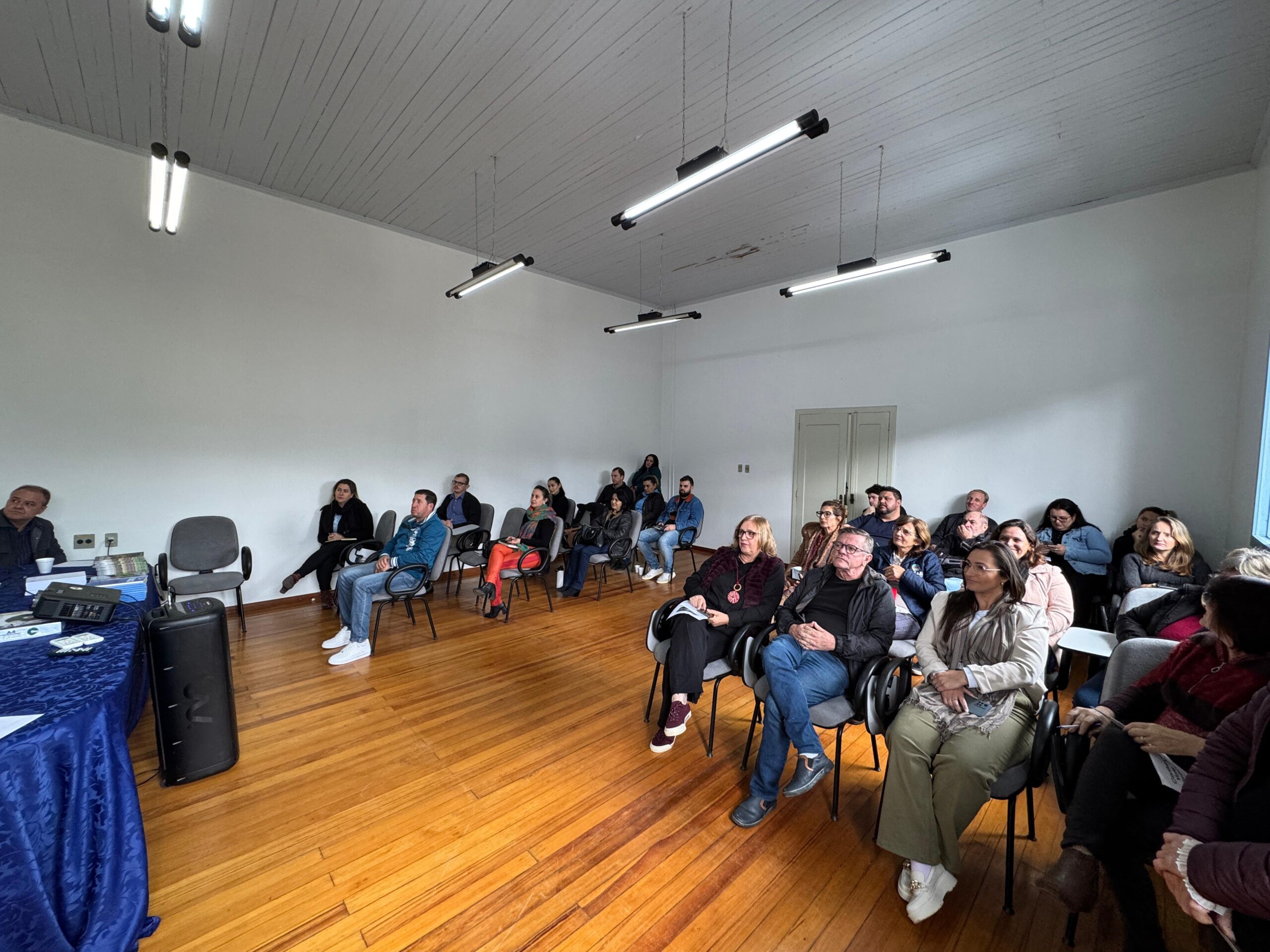 Relvado recebe reunião de trabalho de novo projeto turístico no Vale