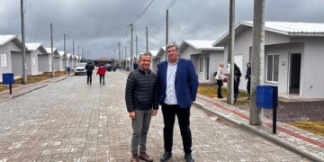 Abel Grave, ex-prefeito de Ibirubá, acompanha agenda do Secretário de Habitação do RS e apresenta demandas da região.